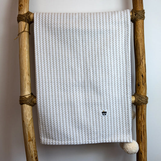 Batanije e thurrur - Knitted Beige