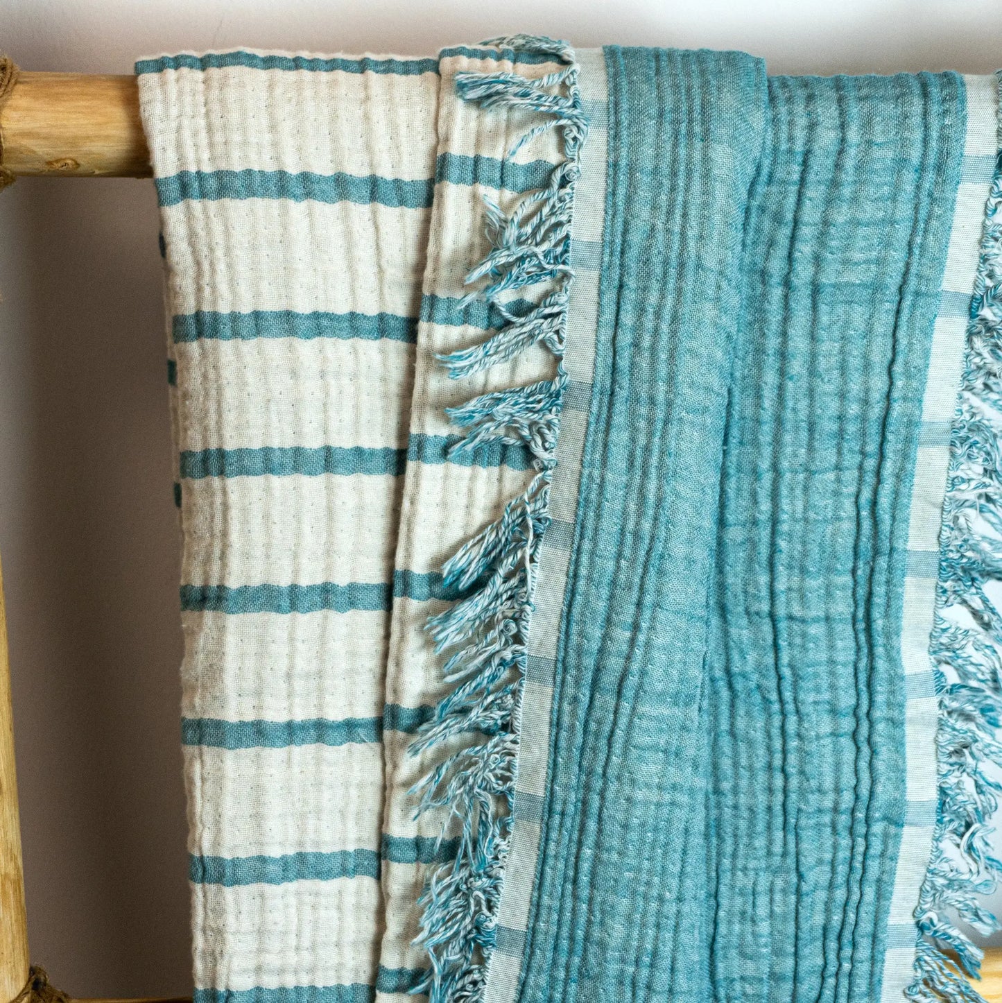 Batanije muslin katër shtresore - Turquoise Blue