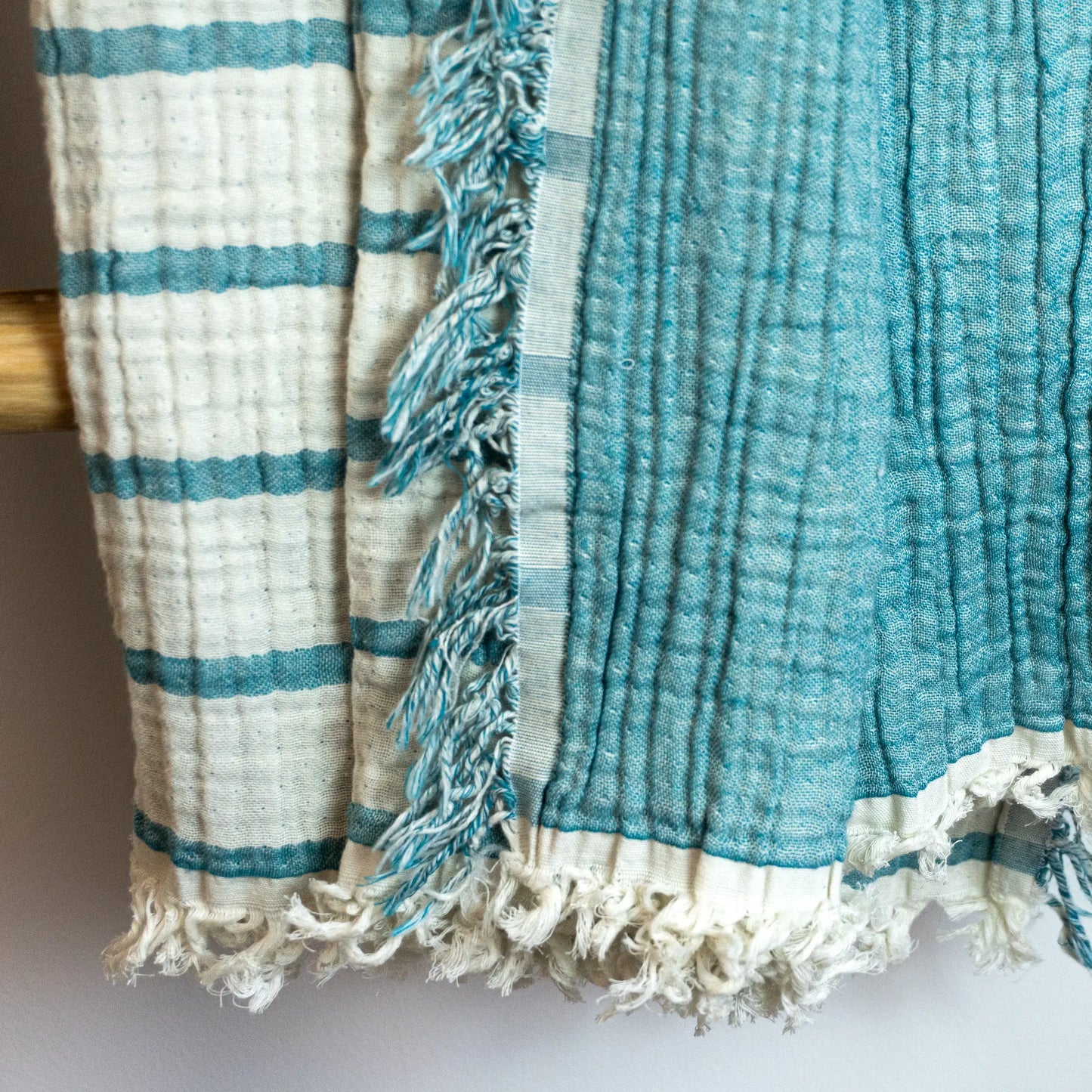 Batanije muslin katër shtresore - Turquoise Blue